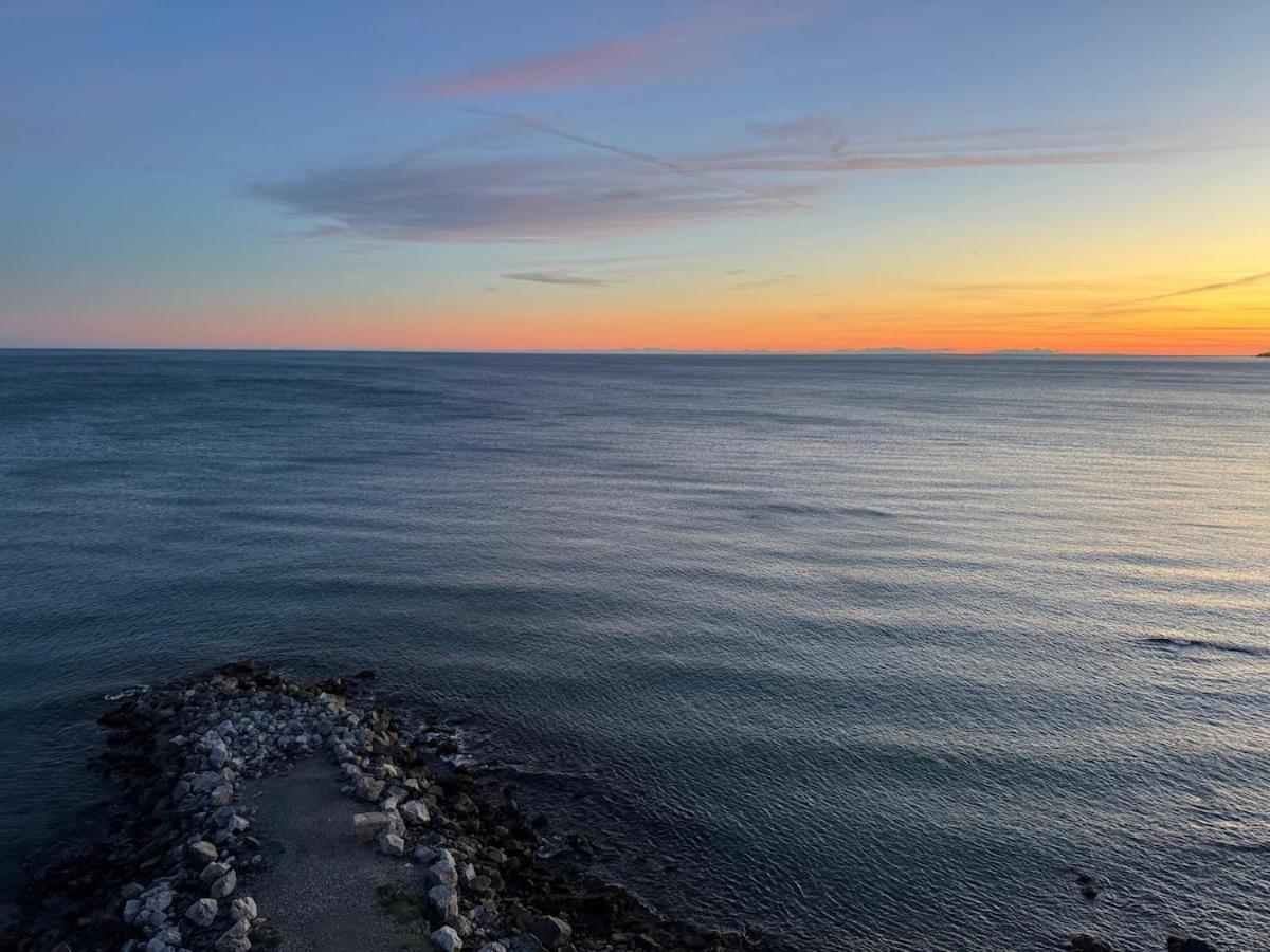 Primera Linea De Playa Benalmadena La Perla Playa Paraiso Eksteriør bilde